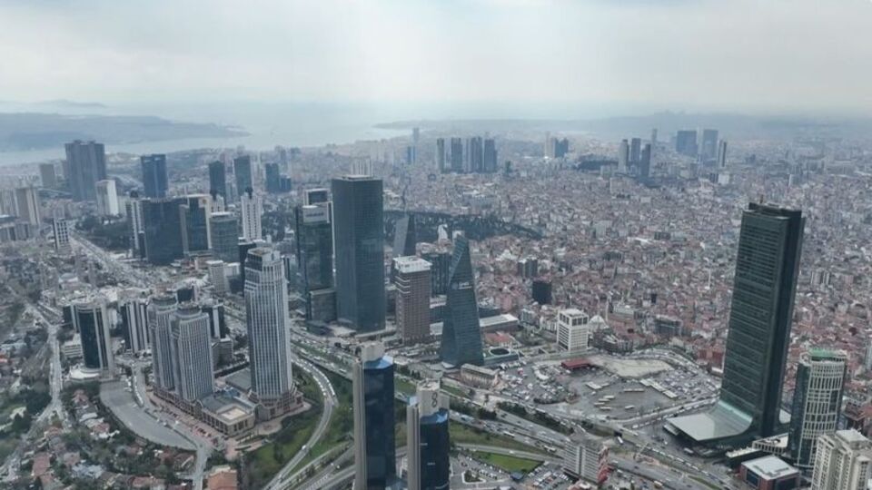 Ticari gayrimenkul fiyatları 2. çeyrekte gerçek olarak %3,1 azaldı