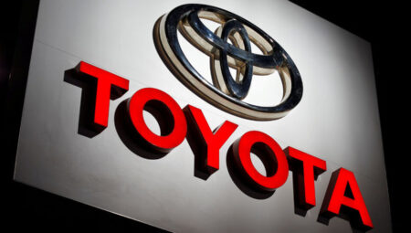 Toyota, tarifeler nedeniyle kâr kestirimini aşağı istikametli revize etti