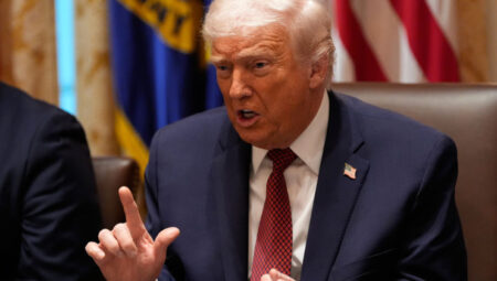 Trump’tan Hürmüz Boğazı argümanı