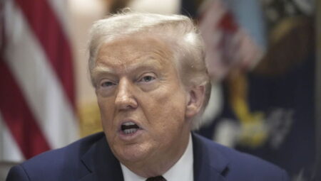Trump’tan iş insanı George Soros’a: Yargılanmalı