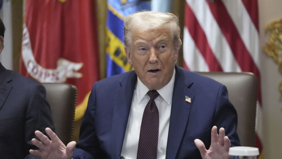 Trump’tan Rusya’ya “ekonomik yaptırım” uyarısı