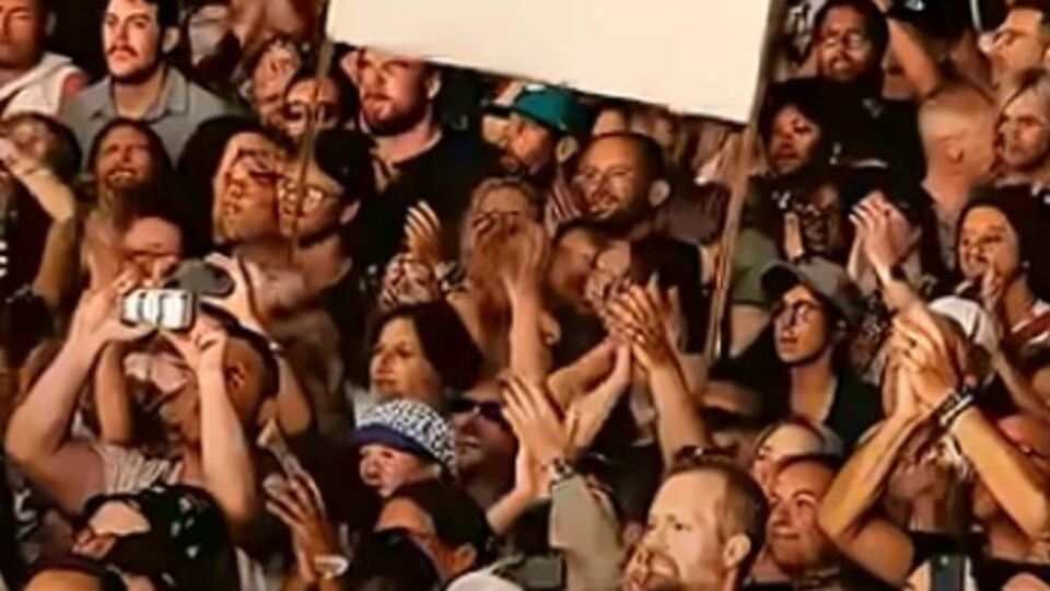 Will Smith’ten yapay zekayla uydurma kalabalık konser imgesi